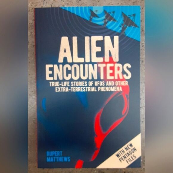 New "Alien Encounters" Book - Picture 1 of 2